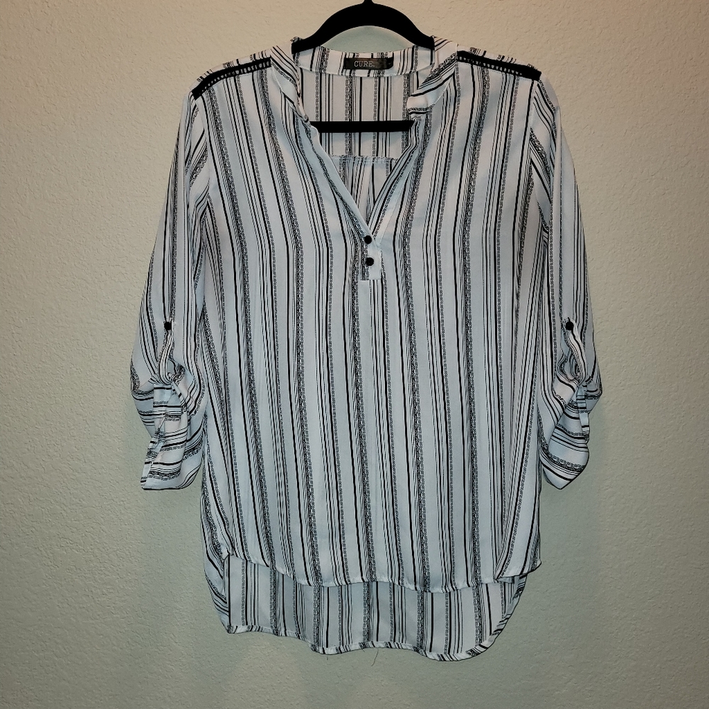 Cure Medium Sleeve Top